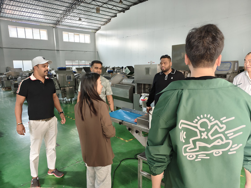 肉類加工（gōng）設備為什麽受到外國（guó）人的熱捧？